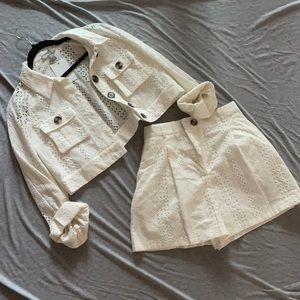 Lasercut ivory ASOS suit set with tags size 6